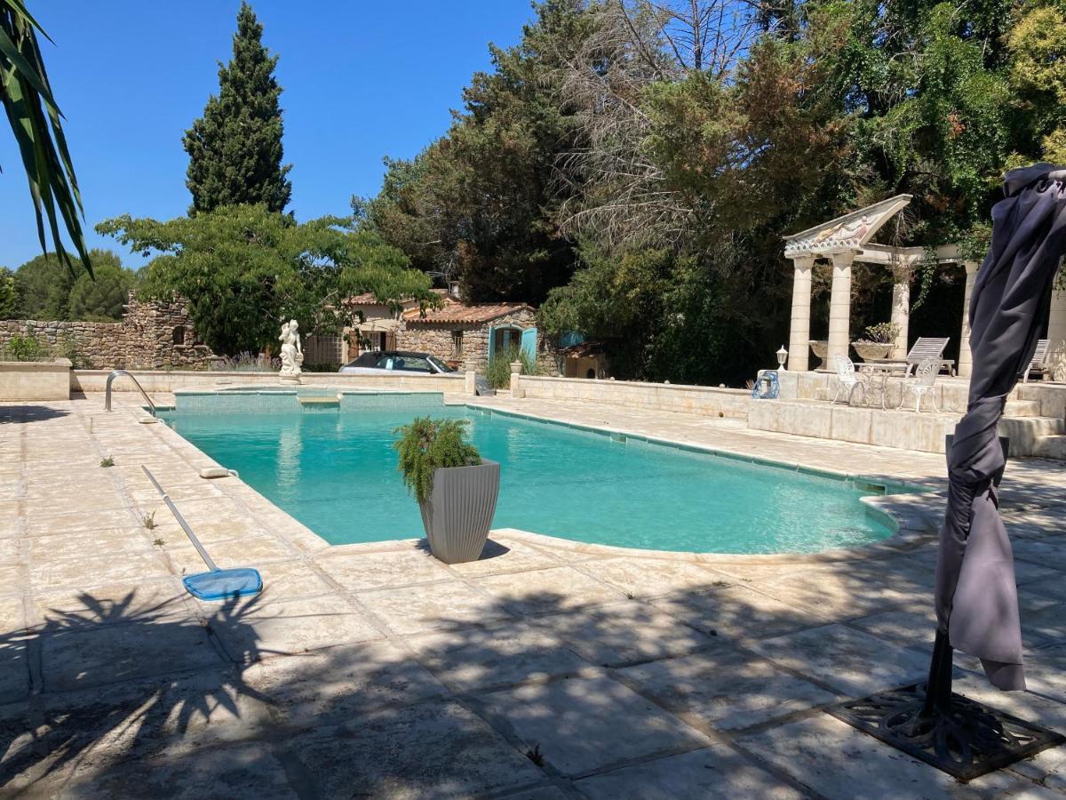 Gite Encore Un Soir Hyeres Exterior photo